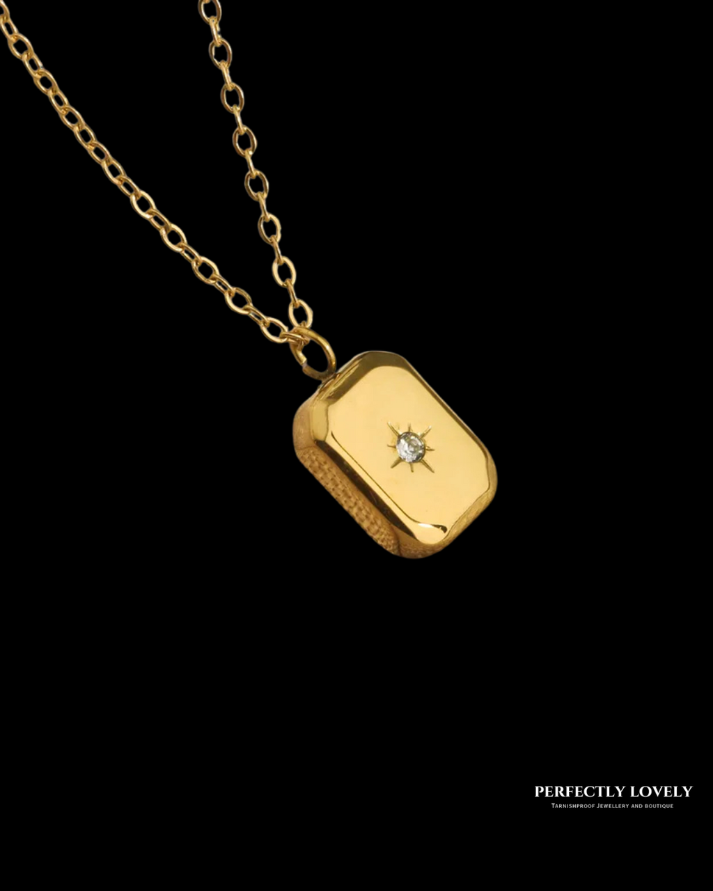 Staria Necklace