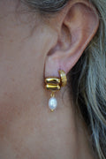 Keryn Pearl Dangle