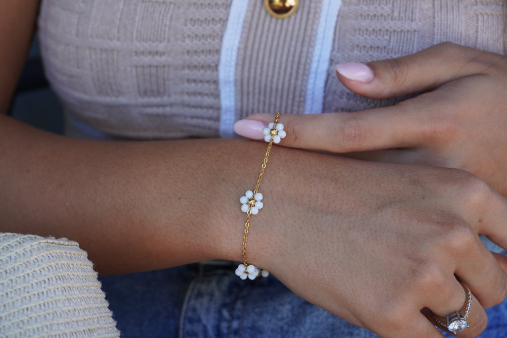 Lilybelle Flower Bracelet