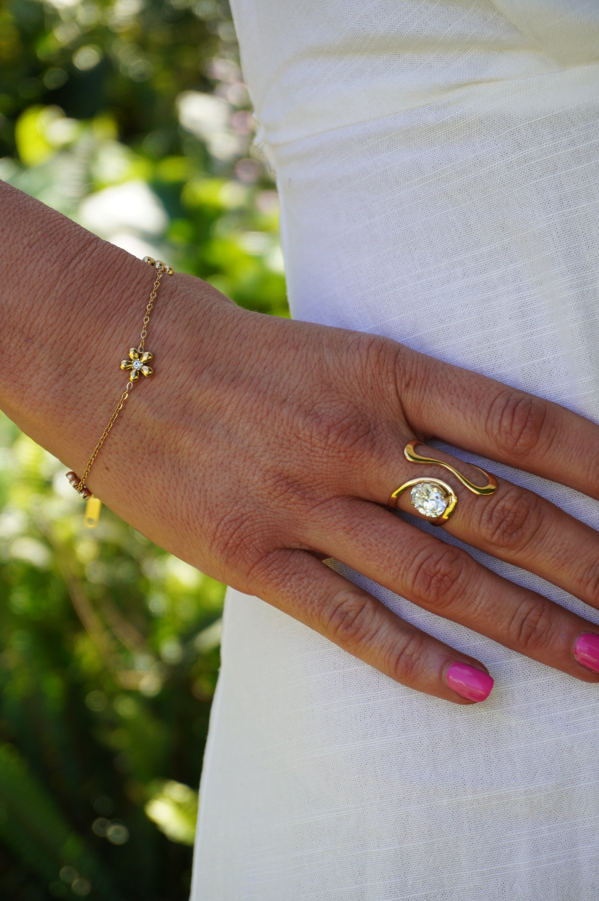 Gracie Daisy Bracelet