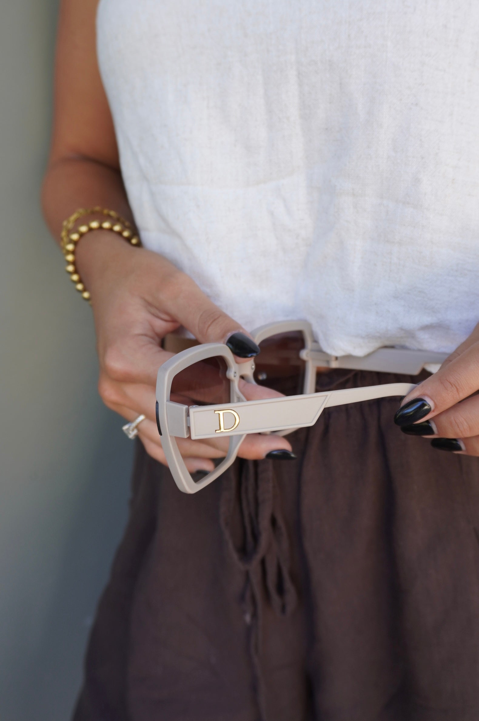 Beige Sunnies
