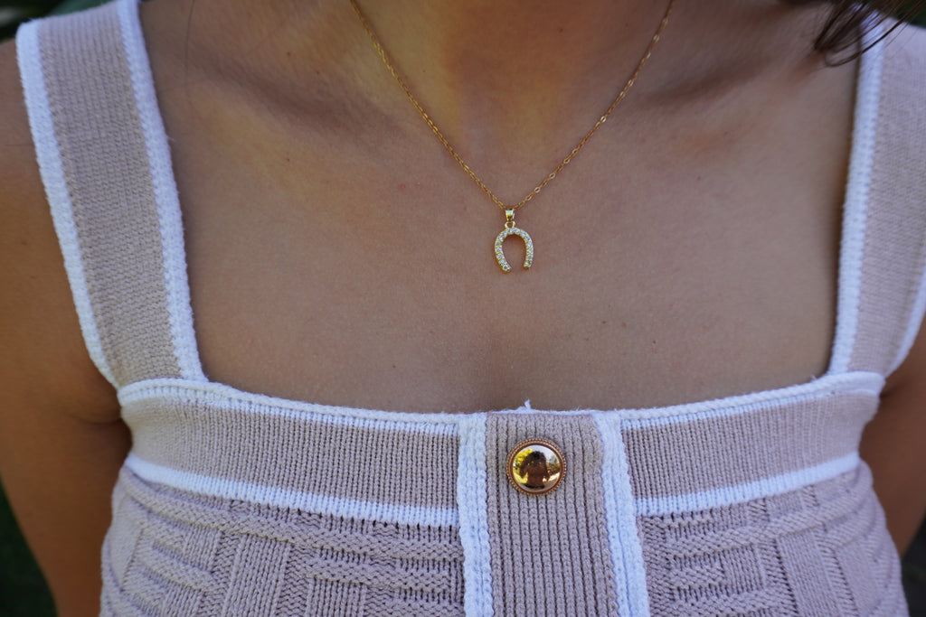 Horseshoe Pendant Necklace