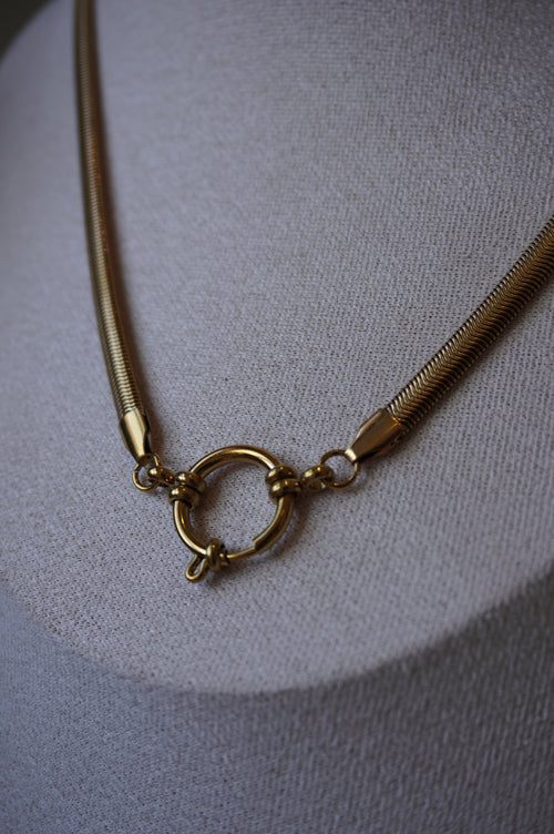 Jolie Buckle Snake Chain