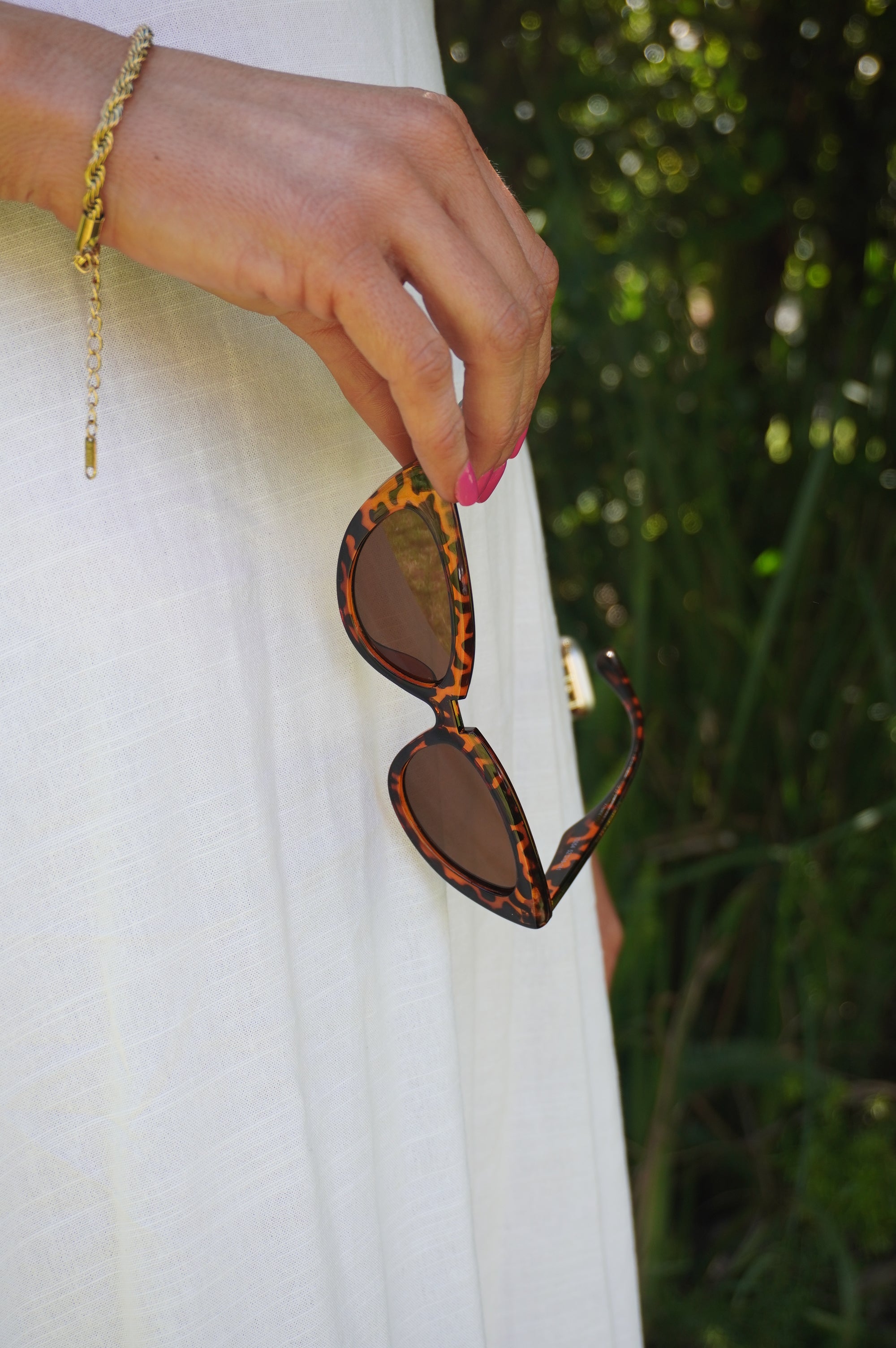 Tortoise Shell Cat Eye Sunnies