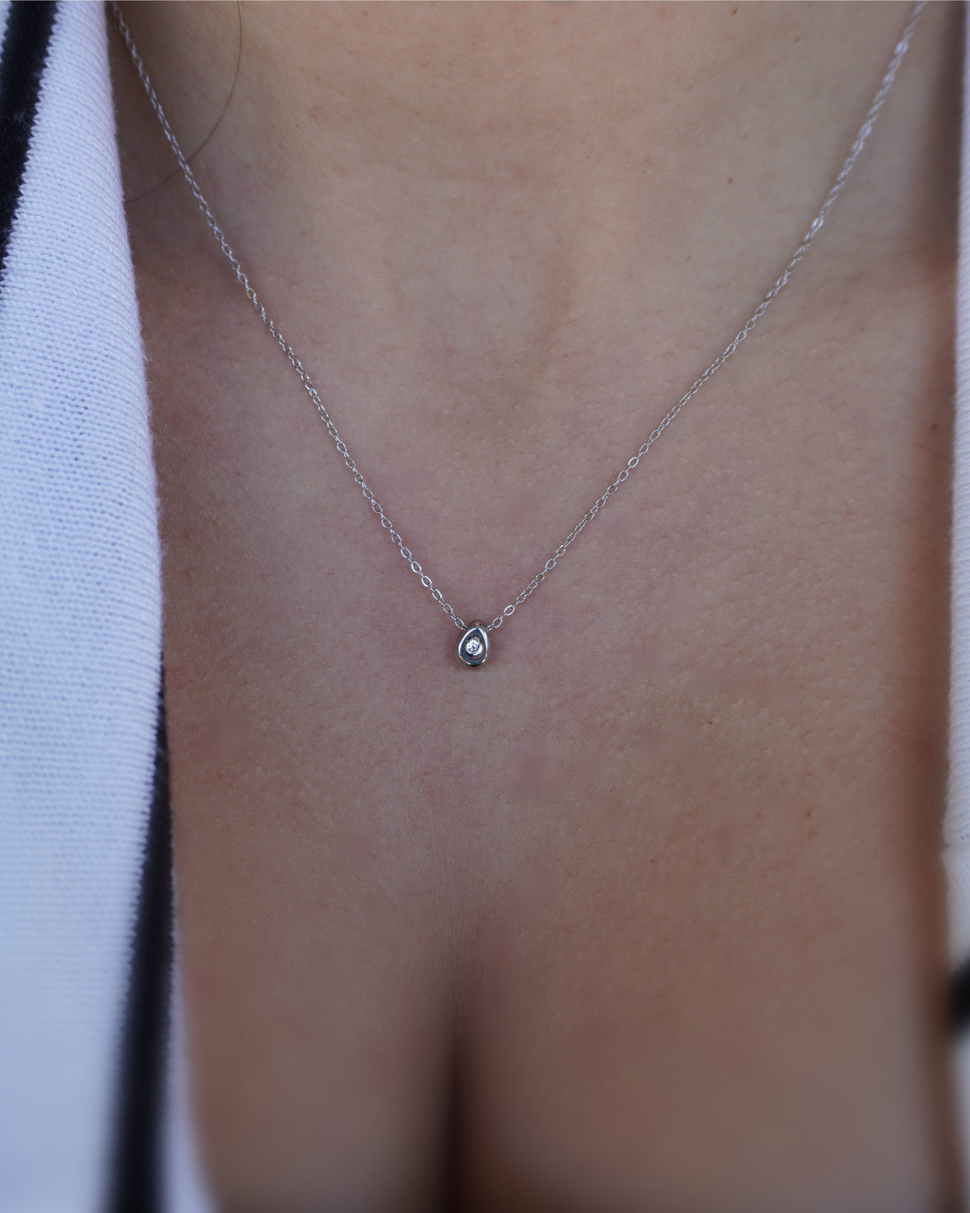 Pansy Dainty Necklace