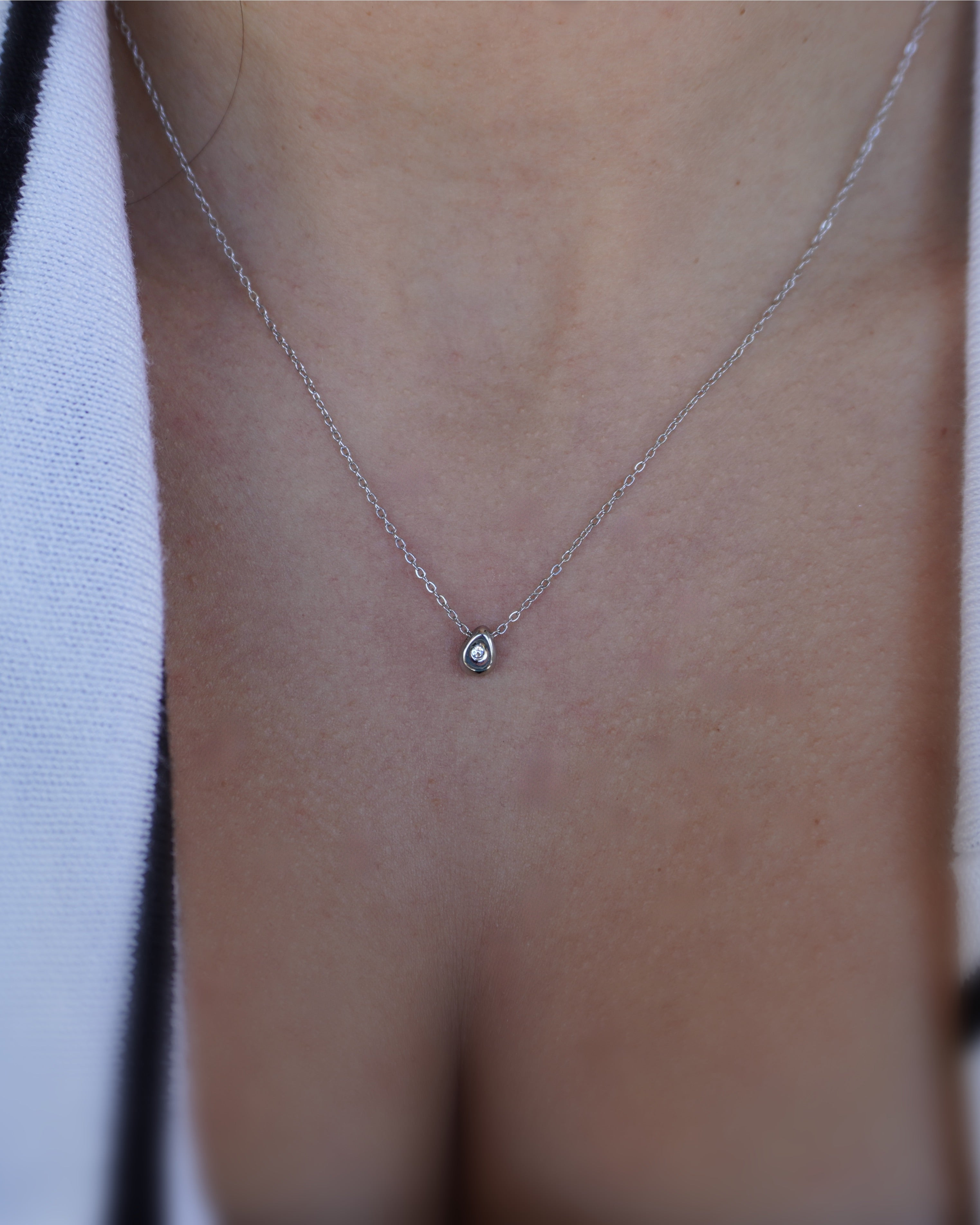 Pansy Dainty Necklace