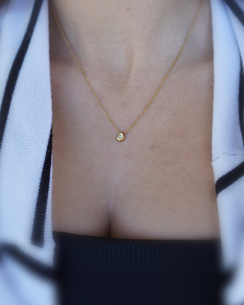 Pansy Dainty Necklace
