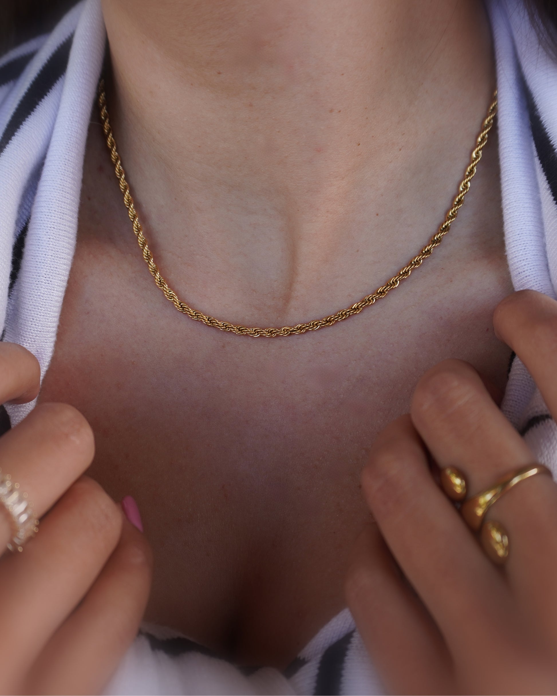 Iris Rope Necklace