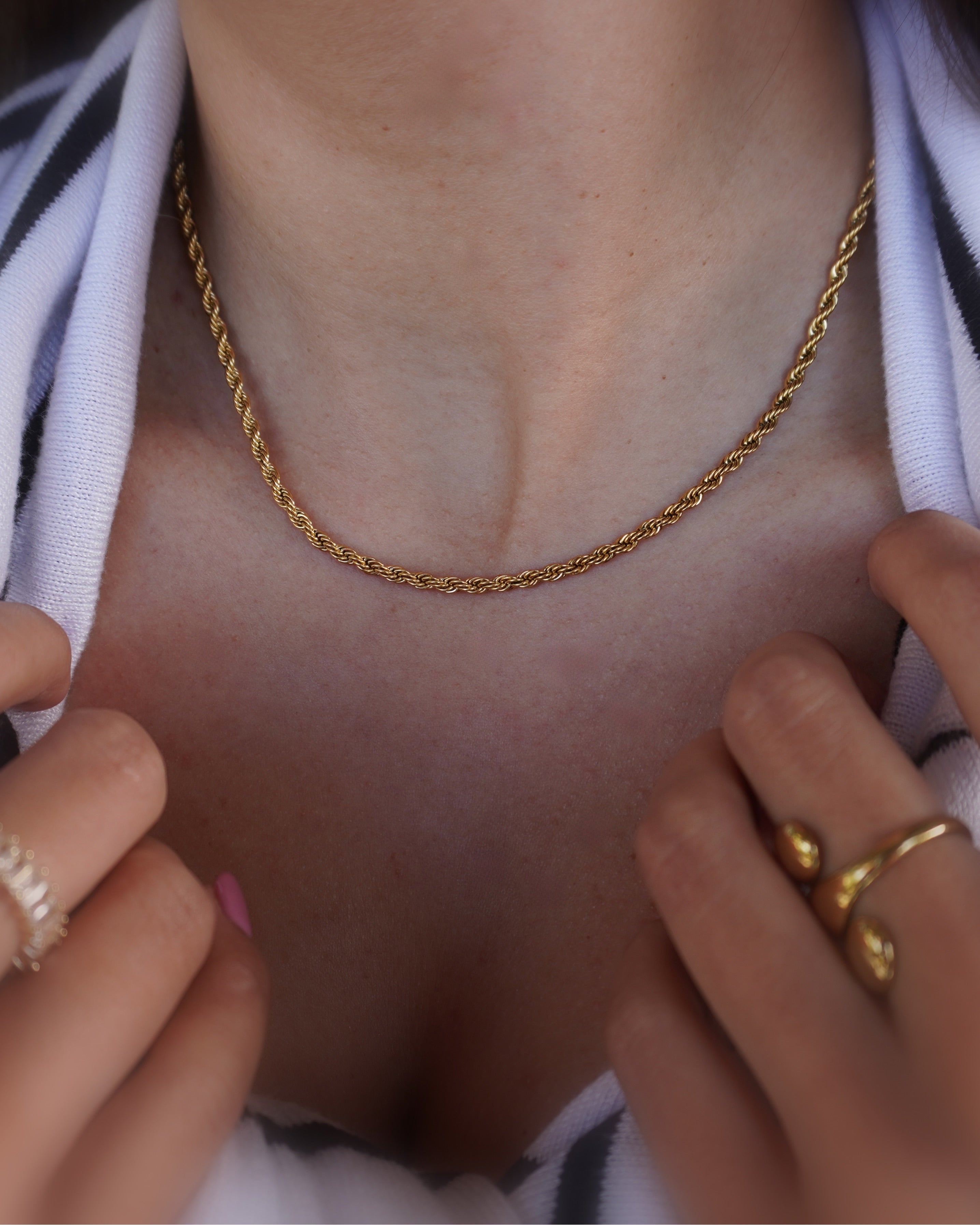 Iris Rope Necklace