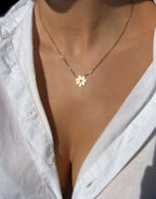 Lauren Daisy Necklace
