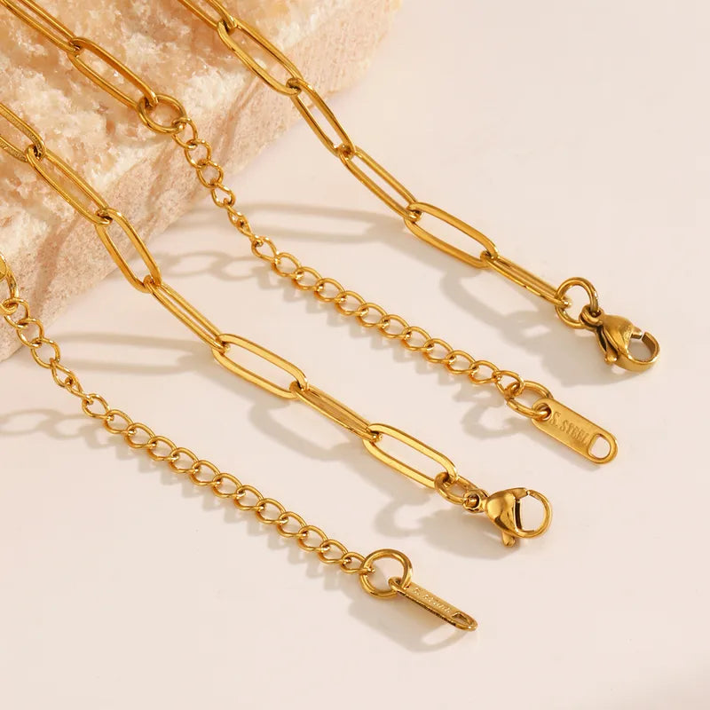 Neve Paperclip Chain