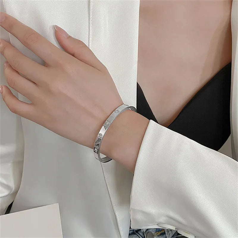 Thick CZ Bangle